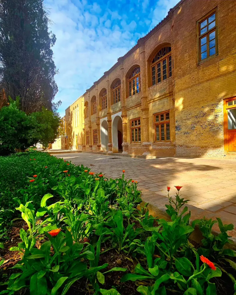 باغ و عمارت رحیم آباد - تصویر 22