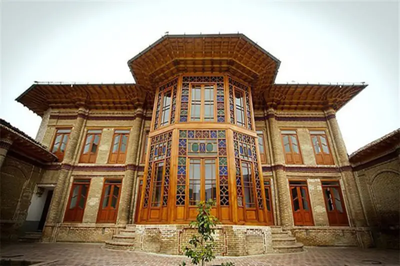 عمارت فاضلی - تصویر 2