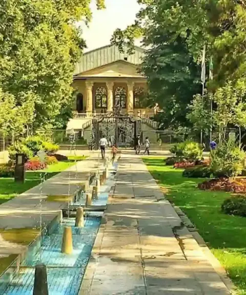 باغ فردوس تهران، تهران