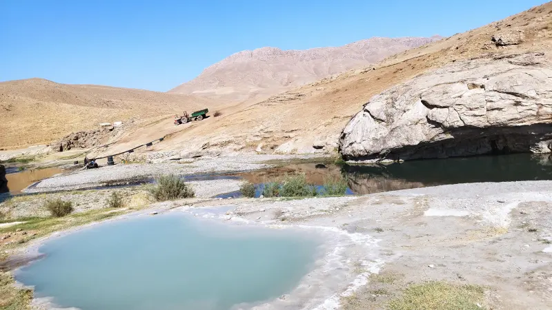 چشمه آب گرم هفت آباد - تصویر 6