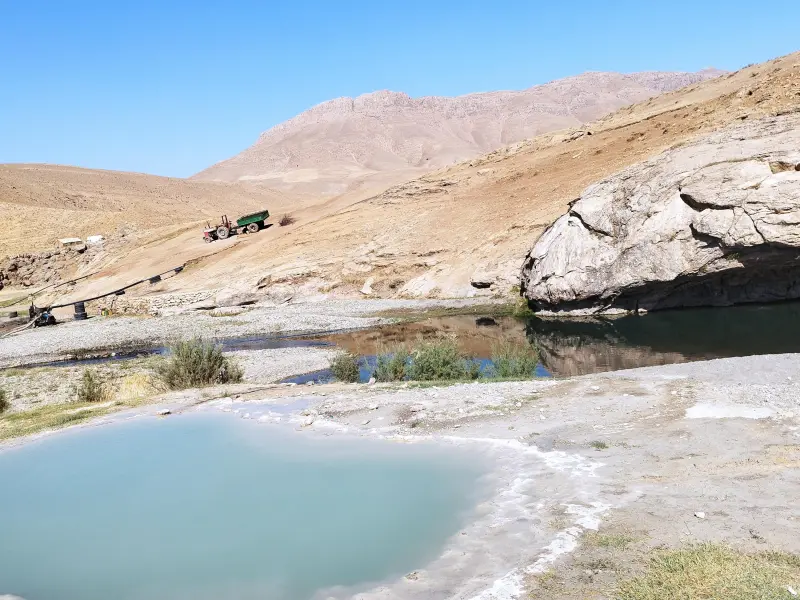 چشمه آب گرم هفت آباد - تصویر 6