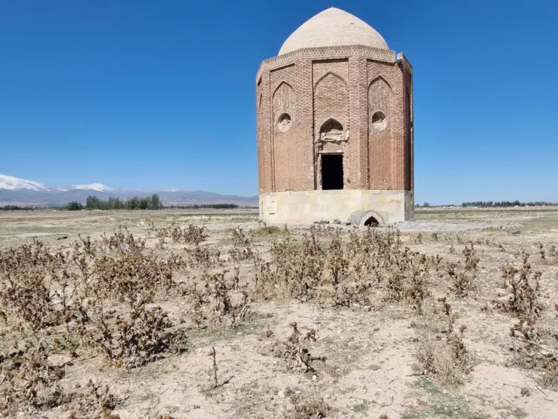 برج شاطر (گنبد شاطر) - تصویر 8