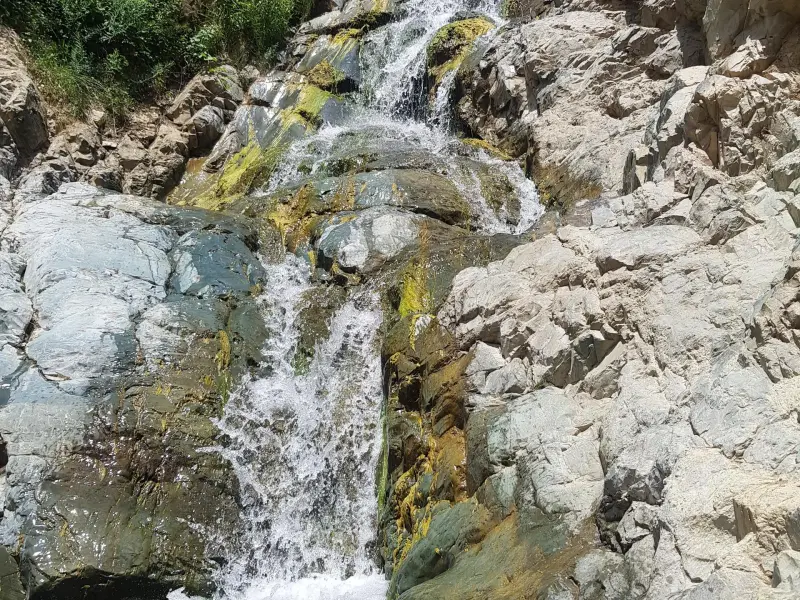 آبشار دره نوسنگ حصارک - تصویر 5