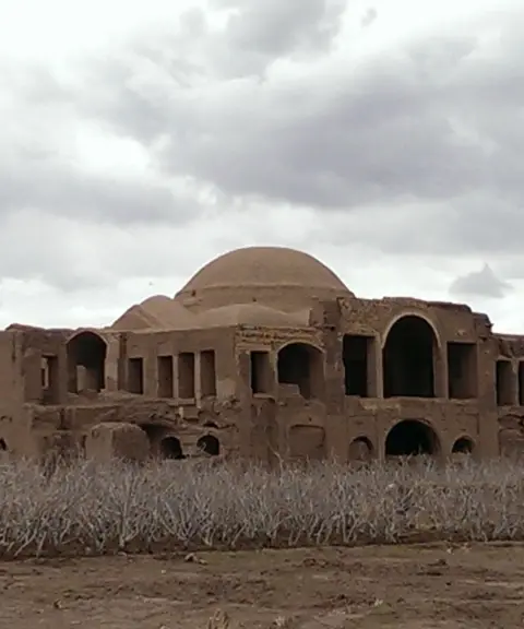 عمارت کلاه فرنگی رفسنجان، کرمان