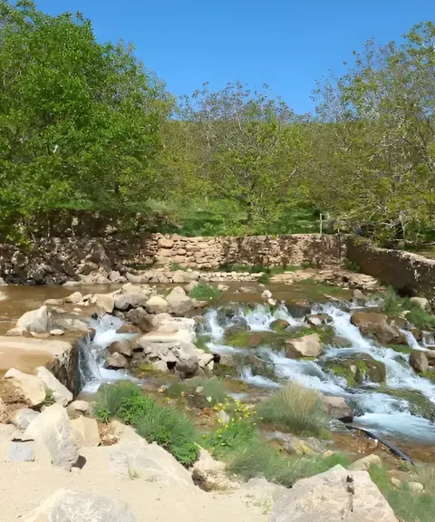 چشمه خونیار، اصفهان