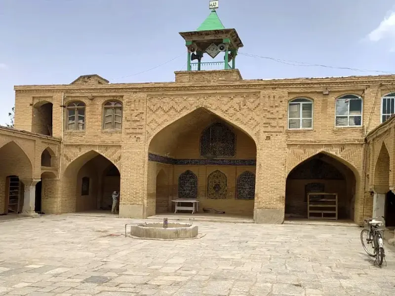 مسجد جامع چالشتر - تصویر 1