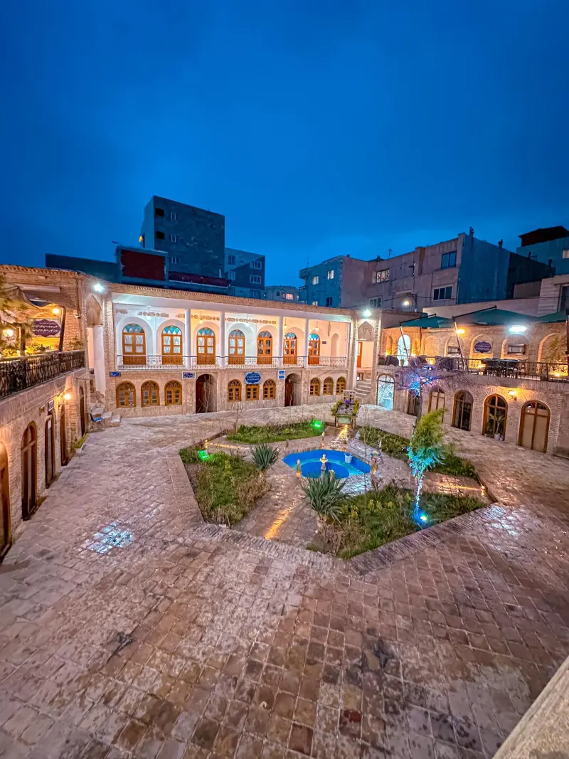حسینیه جاجرمی - تصویر 8