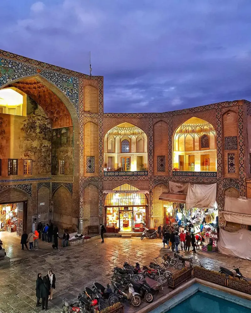 بازار قیصریه - تصویر 3