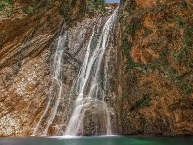 آبشار نوژیان