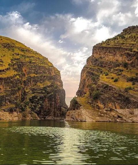 تنگه کافرین، ایلام