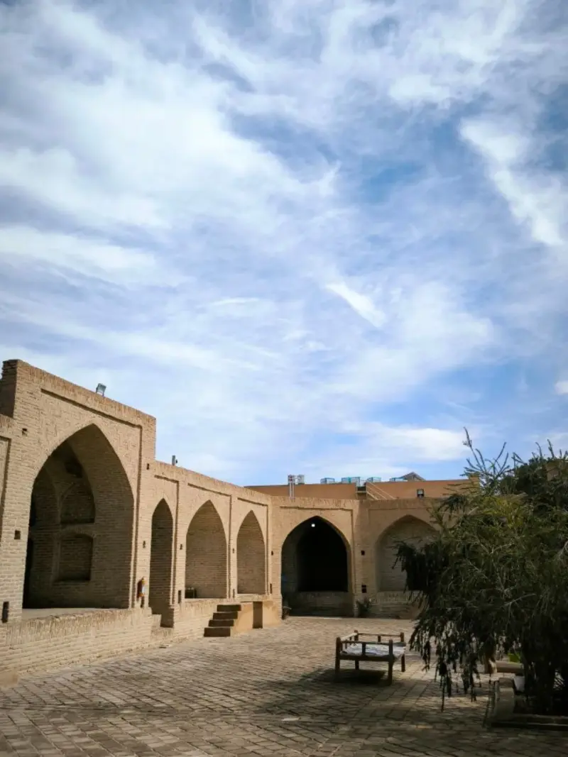 کاروانسرای شاه‌عباسی ابوزیدآباد - تصویر 7