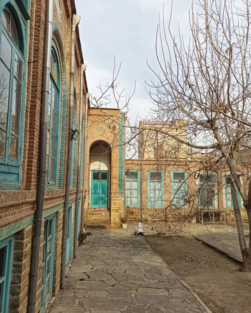 خانه انصاری - تصویر 2