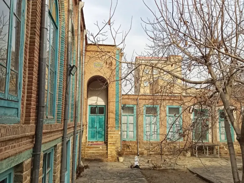 خانه انصاری - تصویر 2
