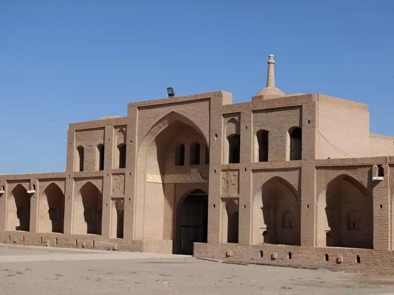 کاروانسرای میاندشت - تصویر 2