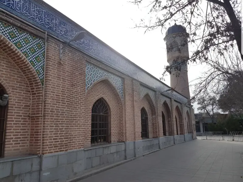 مسجد میرزا علی‌اکبر