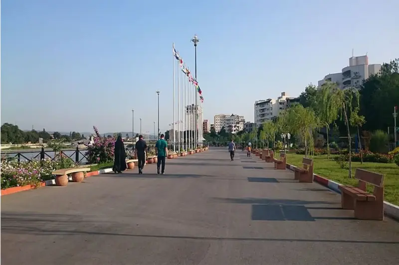 بوستان ملل ساری - تصویر 2