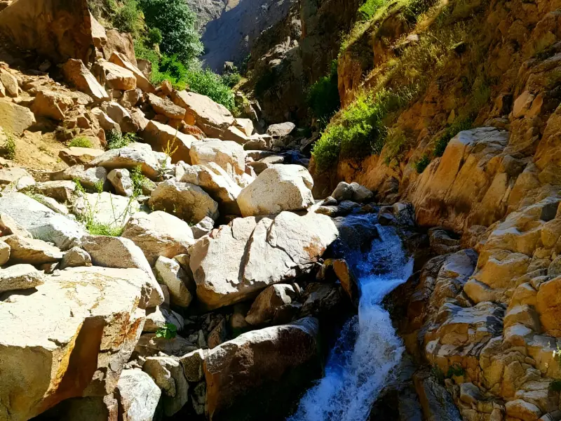 آبشار عیش آباد - تصویر 2