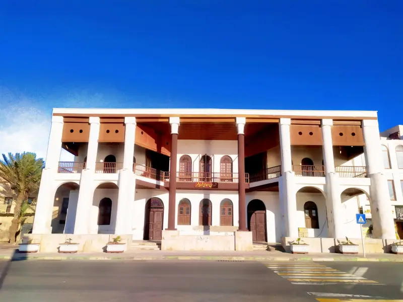 عمارت امیریه - تصویر 1