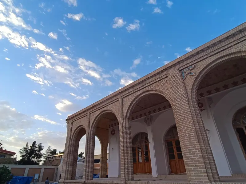عمارت صدرزاده - تصویر 2