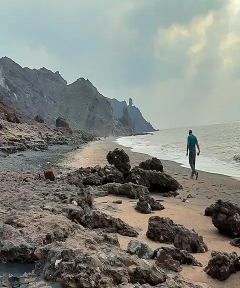 ساحل نقره‌ای قشم، هرمزگان