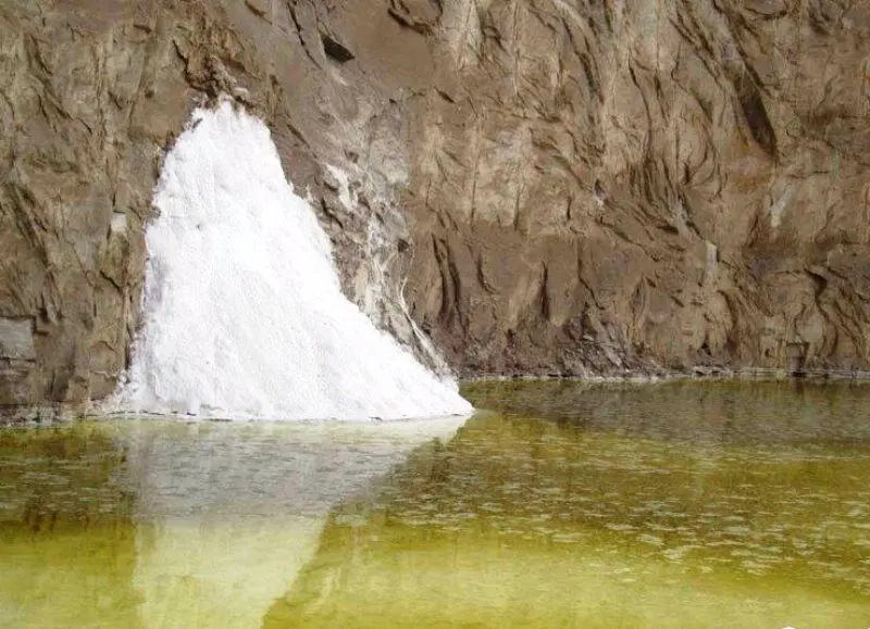 دریاچه نمک گرمسار - تصویر 1