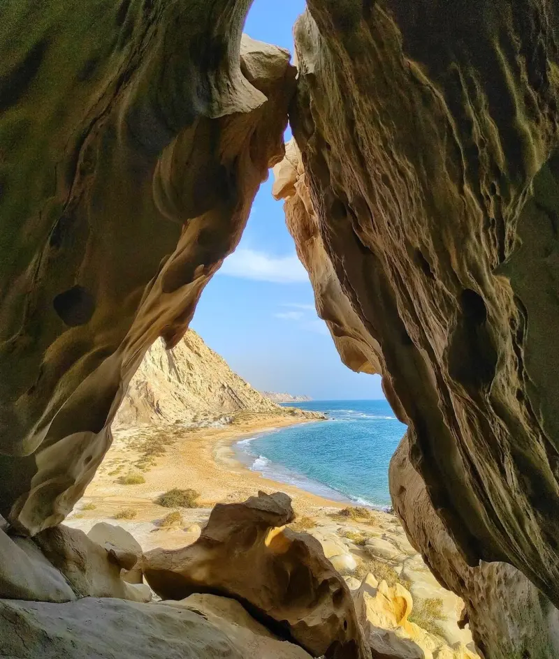 ساحل مغدان - تصویر 4
