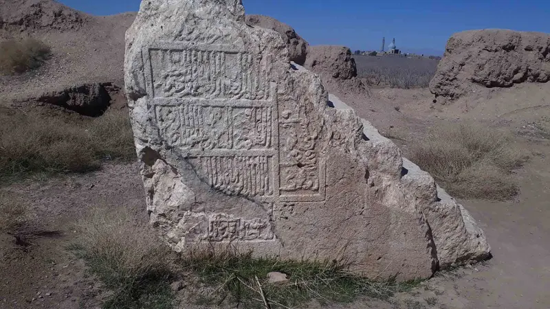 قلعه سنگ سیرجان - تصویر 9