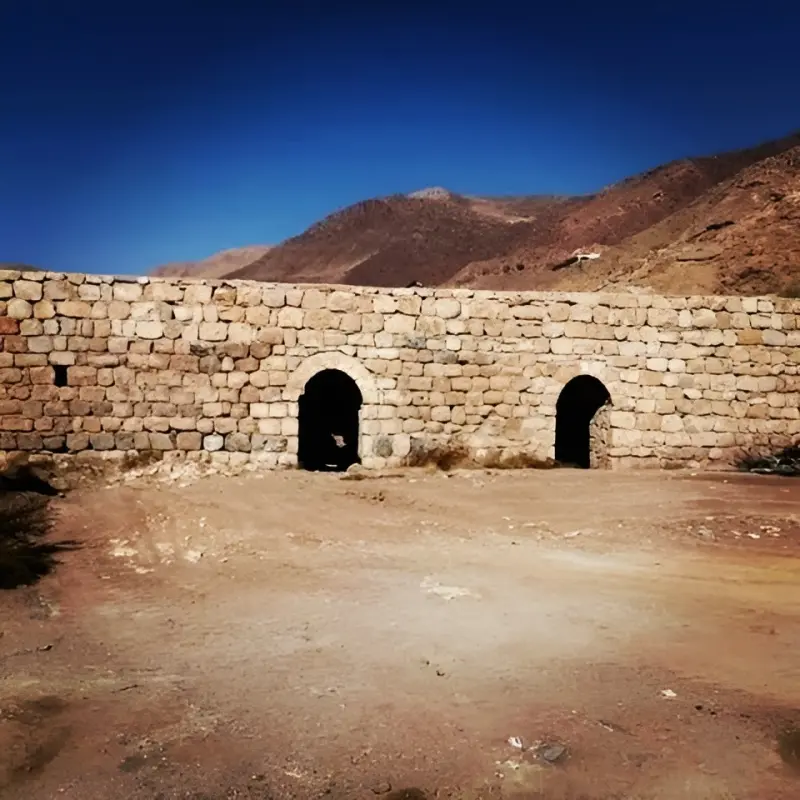 کاروانسرای شاه عباسی خوی - تصویر 1