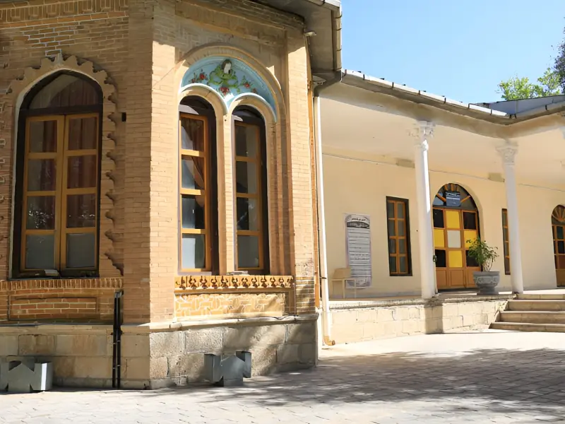 کاخ فلاحتی - تصویر 3
