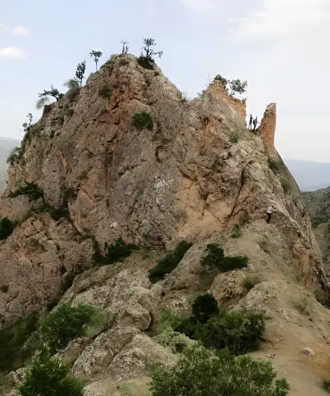 قلعه اویری، آذربایجان شرقی
