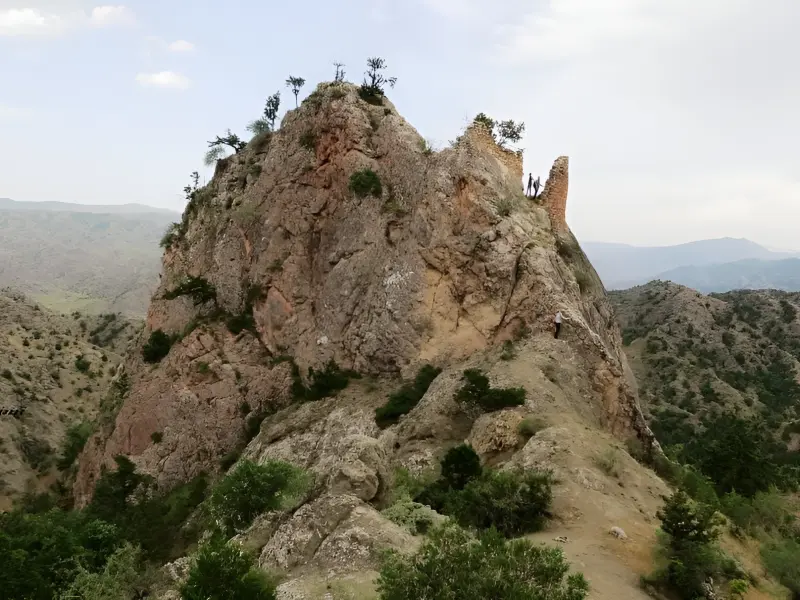 قلعه اویری