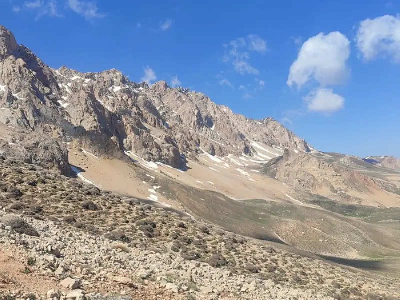 قله گاوکشان - تصویر 1