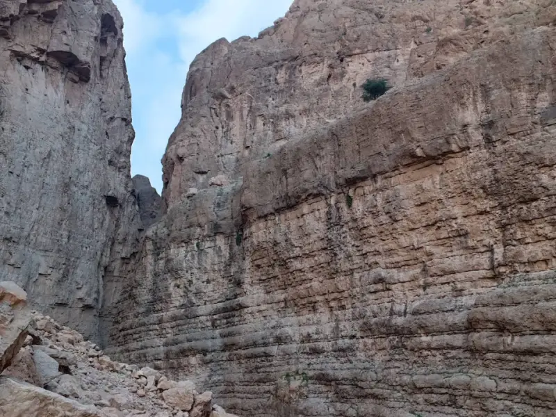 تنگه تاپو - تصویر 1