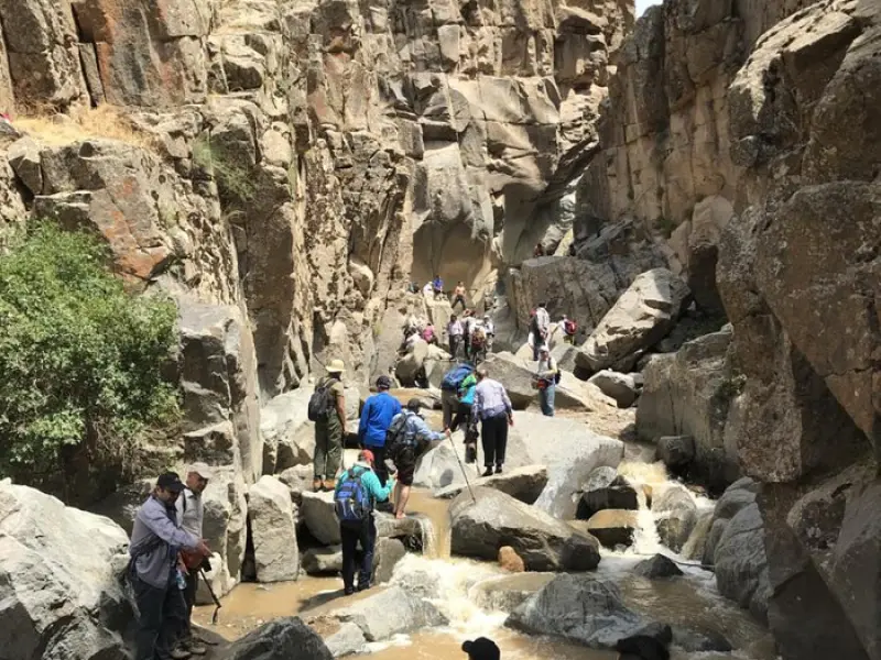 آبشار شرشر میراکی - تصویر 1