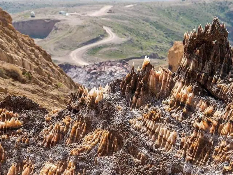 گنبد نمکی جاشک