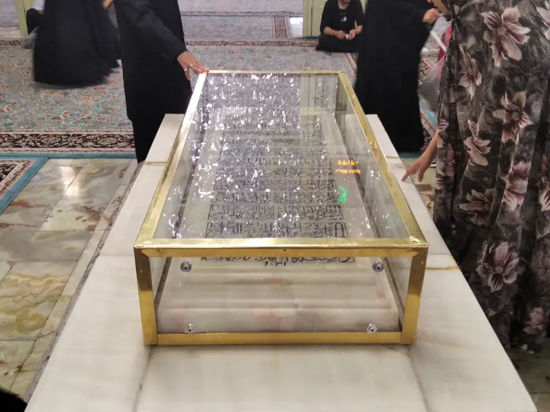 آرامگاه شیخ بهایی - تصویر 6