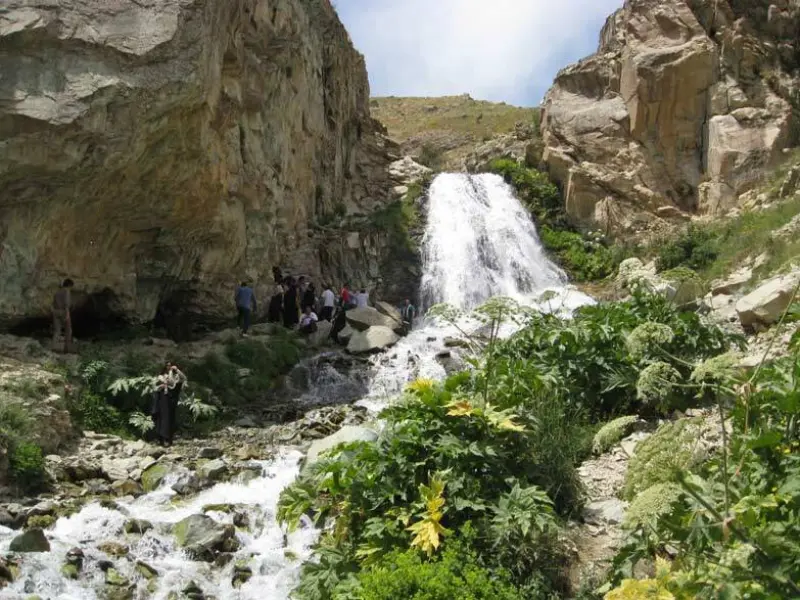 آبشار ده تنگه - تصویر 2