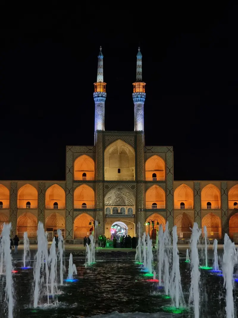 میدان امیر چخماق - تصویر 8