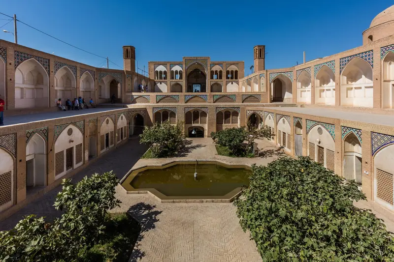 مسجد آقابزرگ - تصویر 2