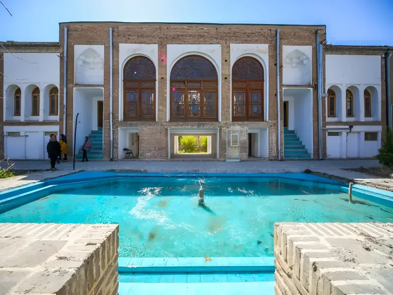 کاخ سلیمانیه - تصویر 3
