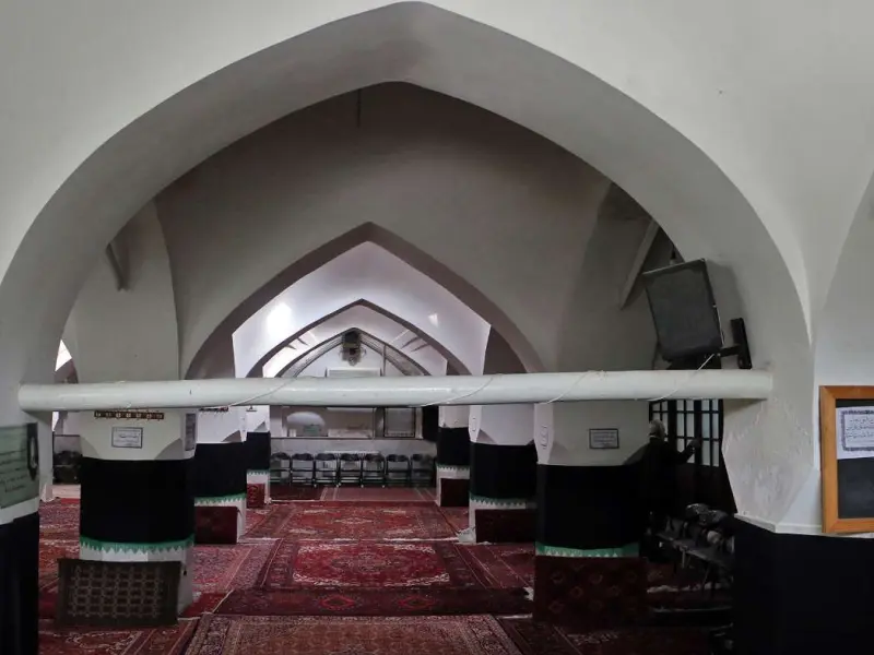 مسجد چهل ستون زنجان - تصویر 3