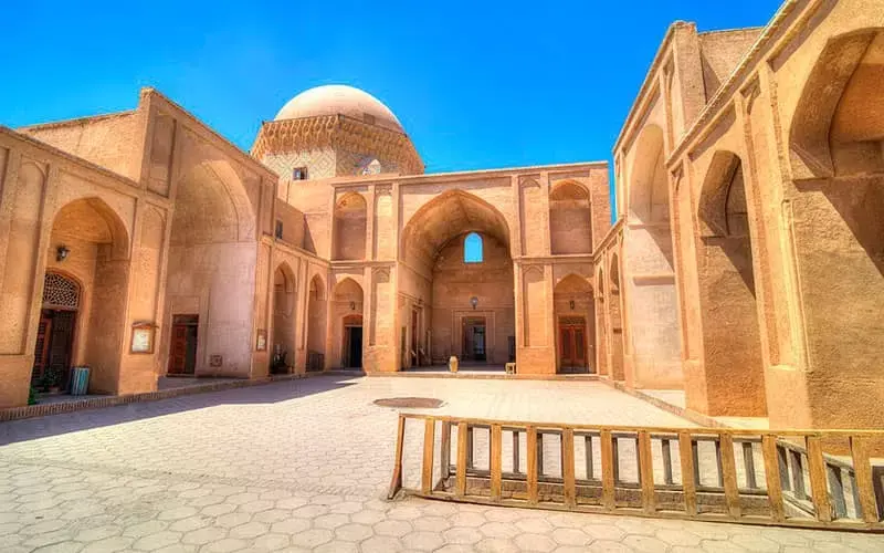 زندان اسکندر - تصویر 1