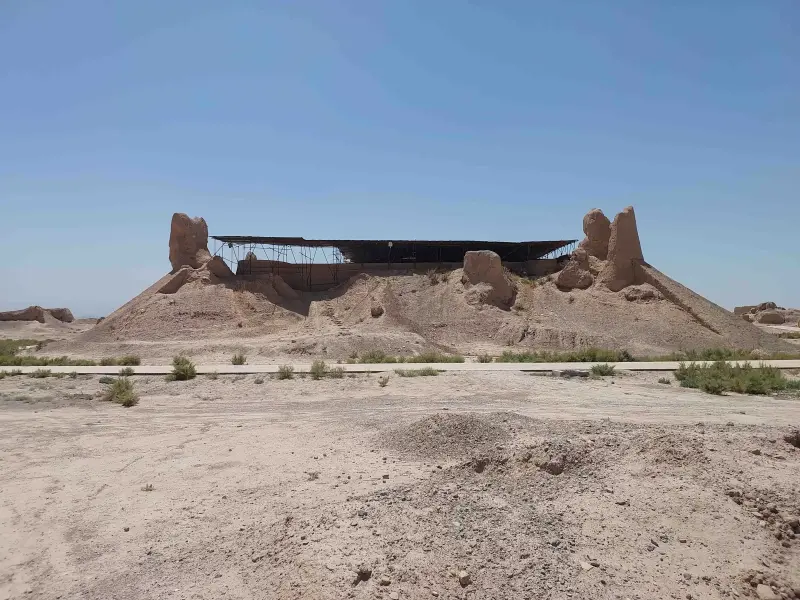 ارگ کهندژ توس