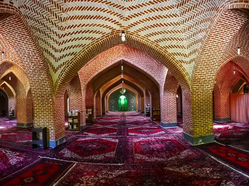 مسجد میرزا علی‌اکبر - تصویر 2