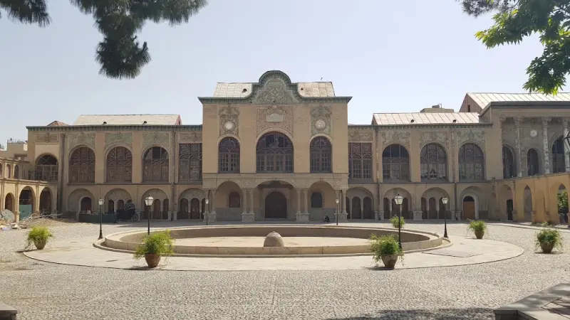 عمارت بهارستان - تصویر 1