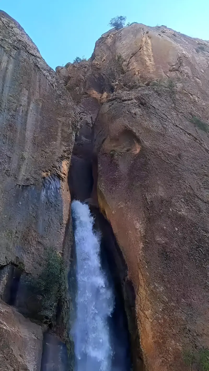 آبشار بورگان - تصویر 1