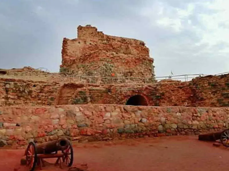 قلعه پرتغالی‌ها هرمز - تصویر 9