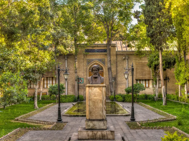 باغ‌ موزه نگارستان