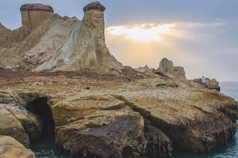 ساحل مفنق - تصویر 2