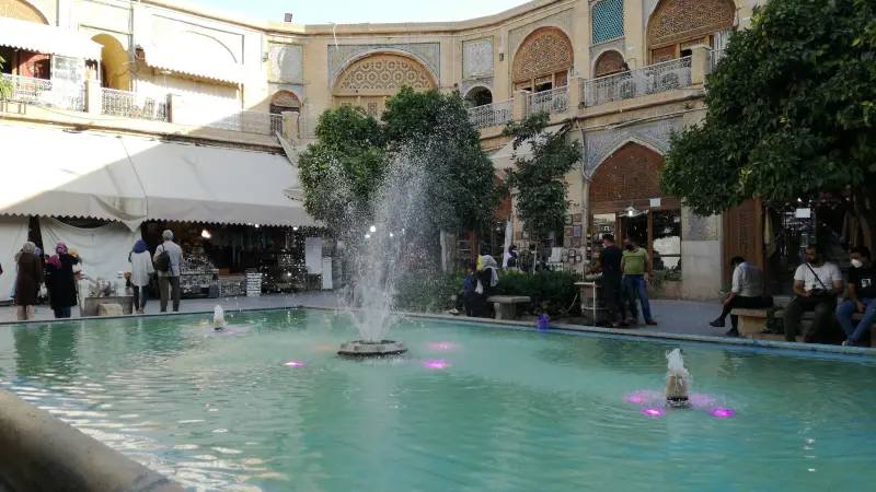 سرای مشیر - تصویر 8
